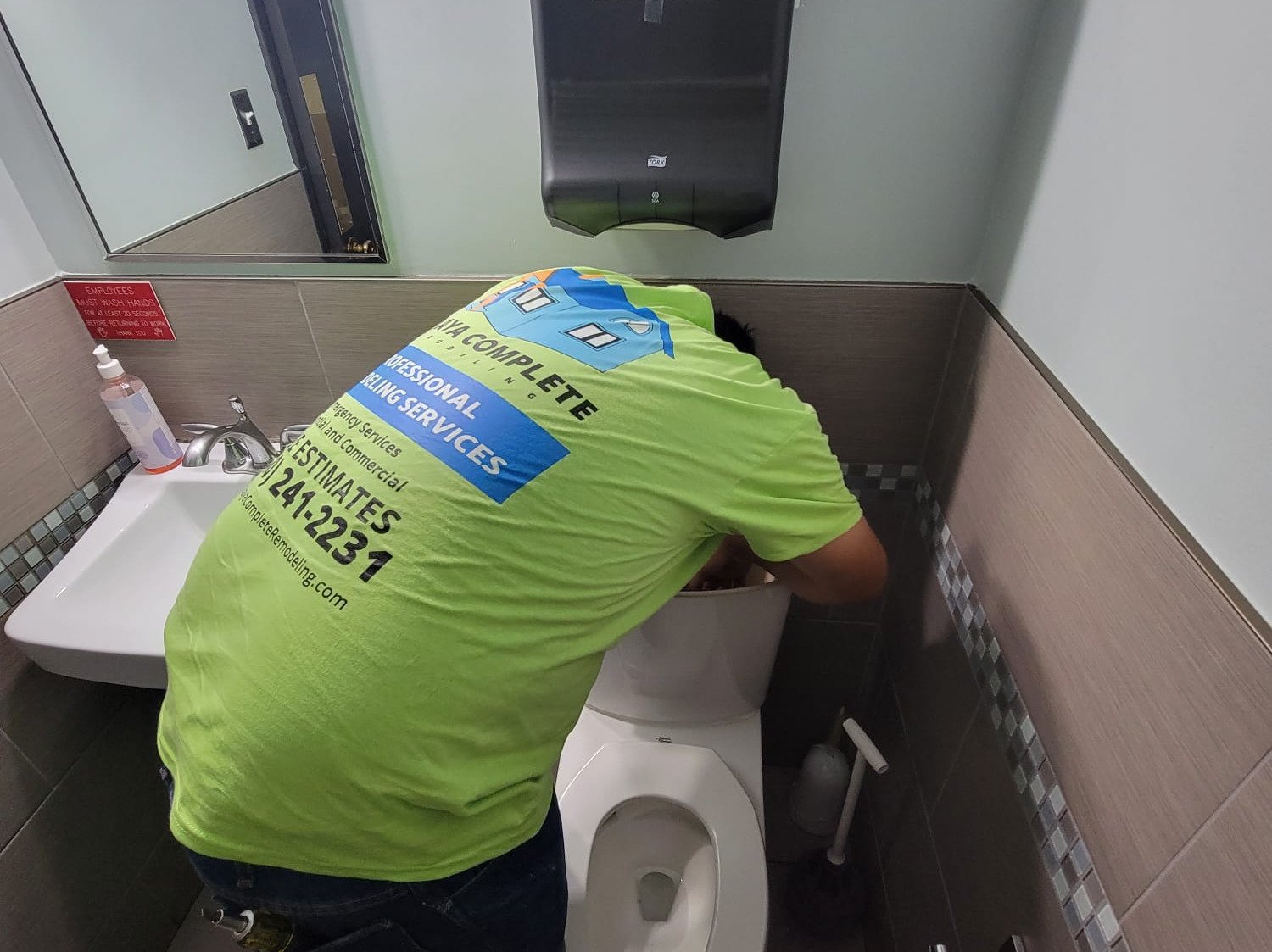 Zelaya Complete Remodeling